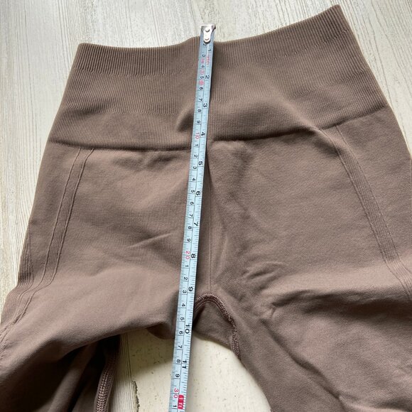CLEARANCE! Lululemon Size 4 Size XS Flow & Go Crop Seamless Leggings Cool Cocoa - Picture 6 of 10